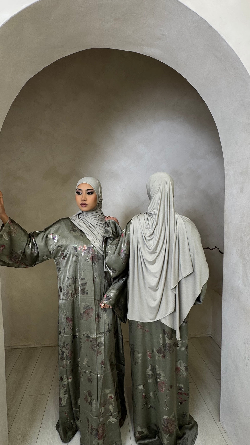 Flora Serene Abaya - Sage Dream