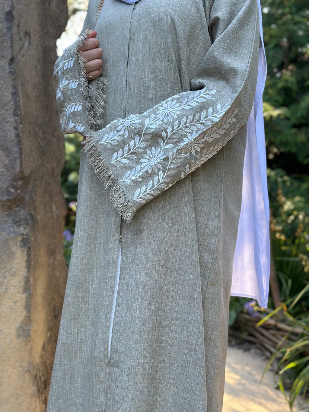 Dusty sage Vivielle Linen Open Abaya