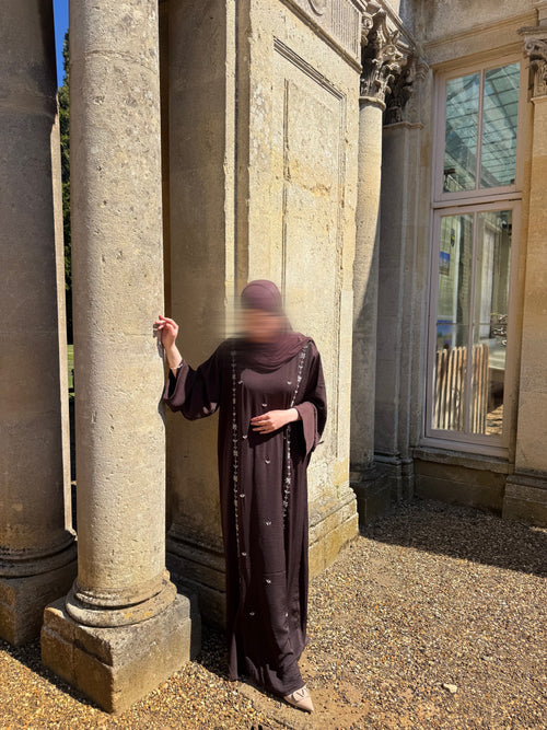 Al-Zahrah Closed Abaya | Hibiscus Brown