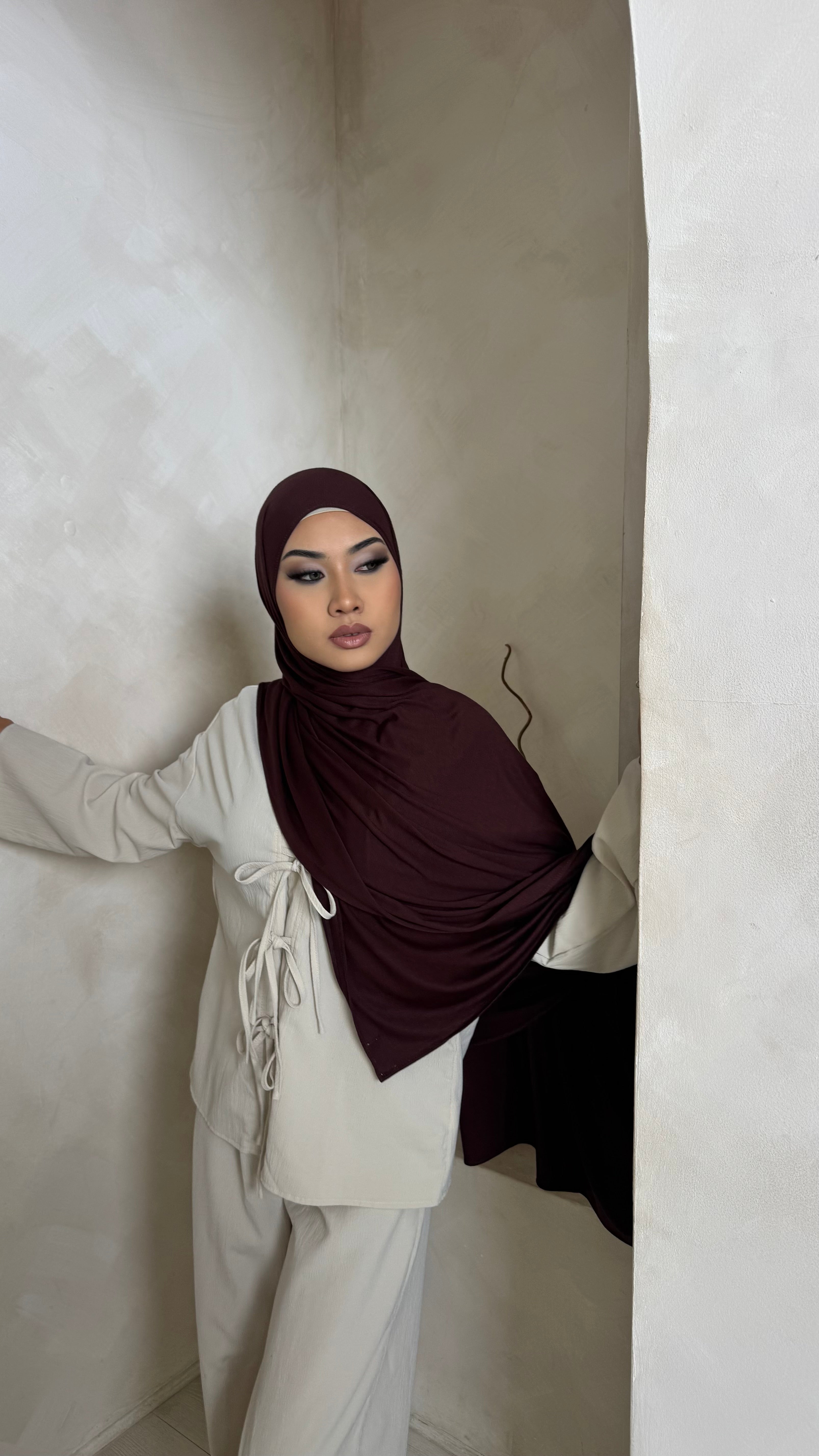 Dark puce brown jersey hijab